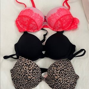 Victoria secret Bras Bundle size 32 C: leopard never worn 2 are vs pink 1 Aerie